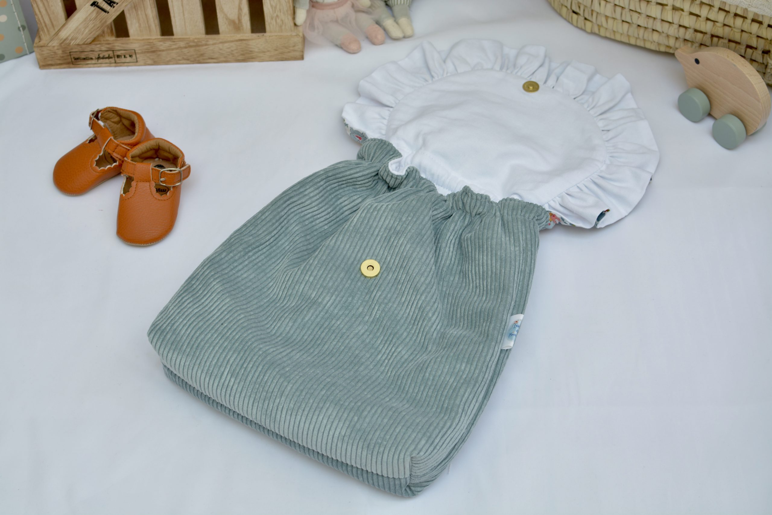 sac-a-dos-molletonne-maternelle-ecole-creche-doudou-personnalisable-creation-artisanale-fait-main-francais