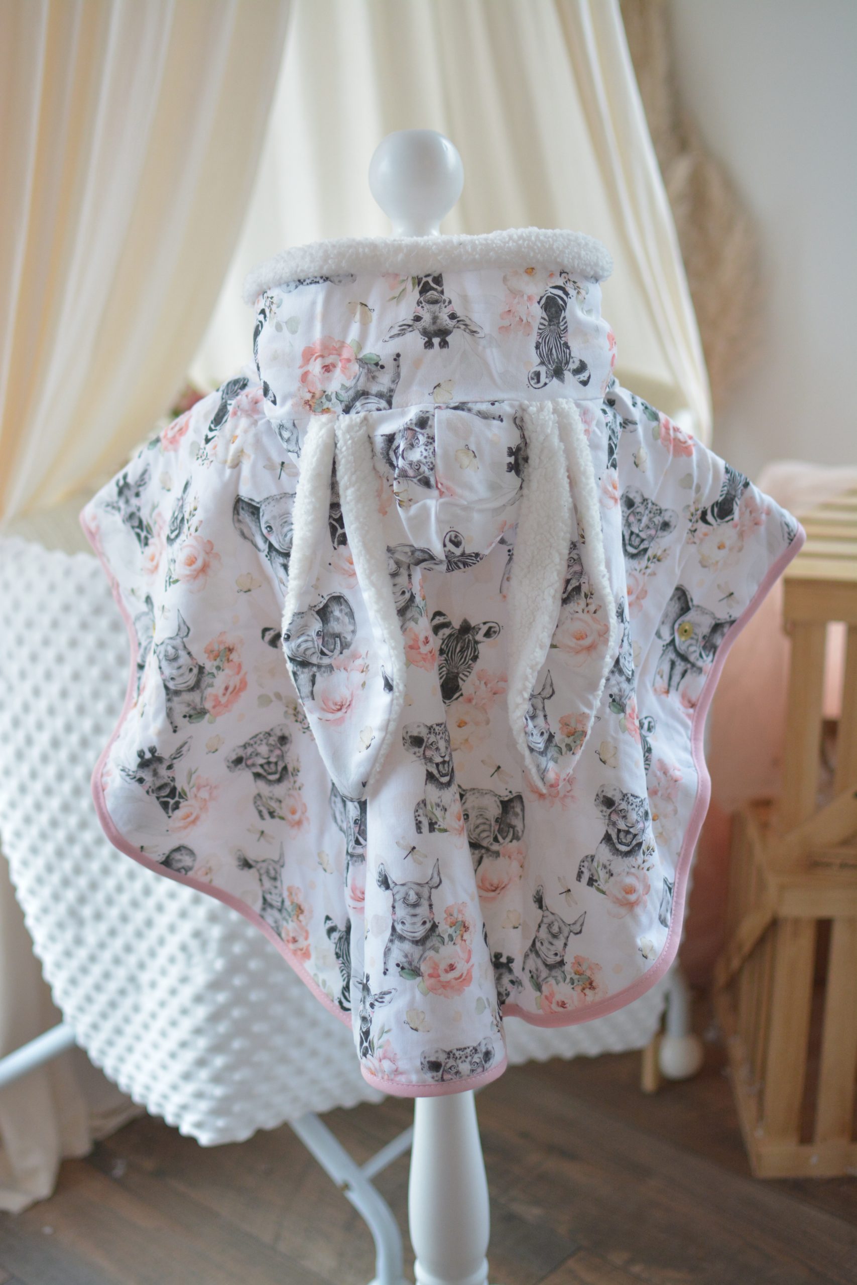 Poncho imperméable évolutif 12-36 mois Safari rose doudou – Image 4