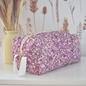 Trousse de toilette matelassée Louise Fleurs violettes