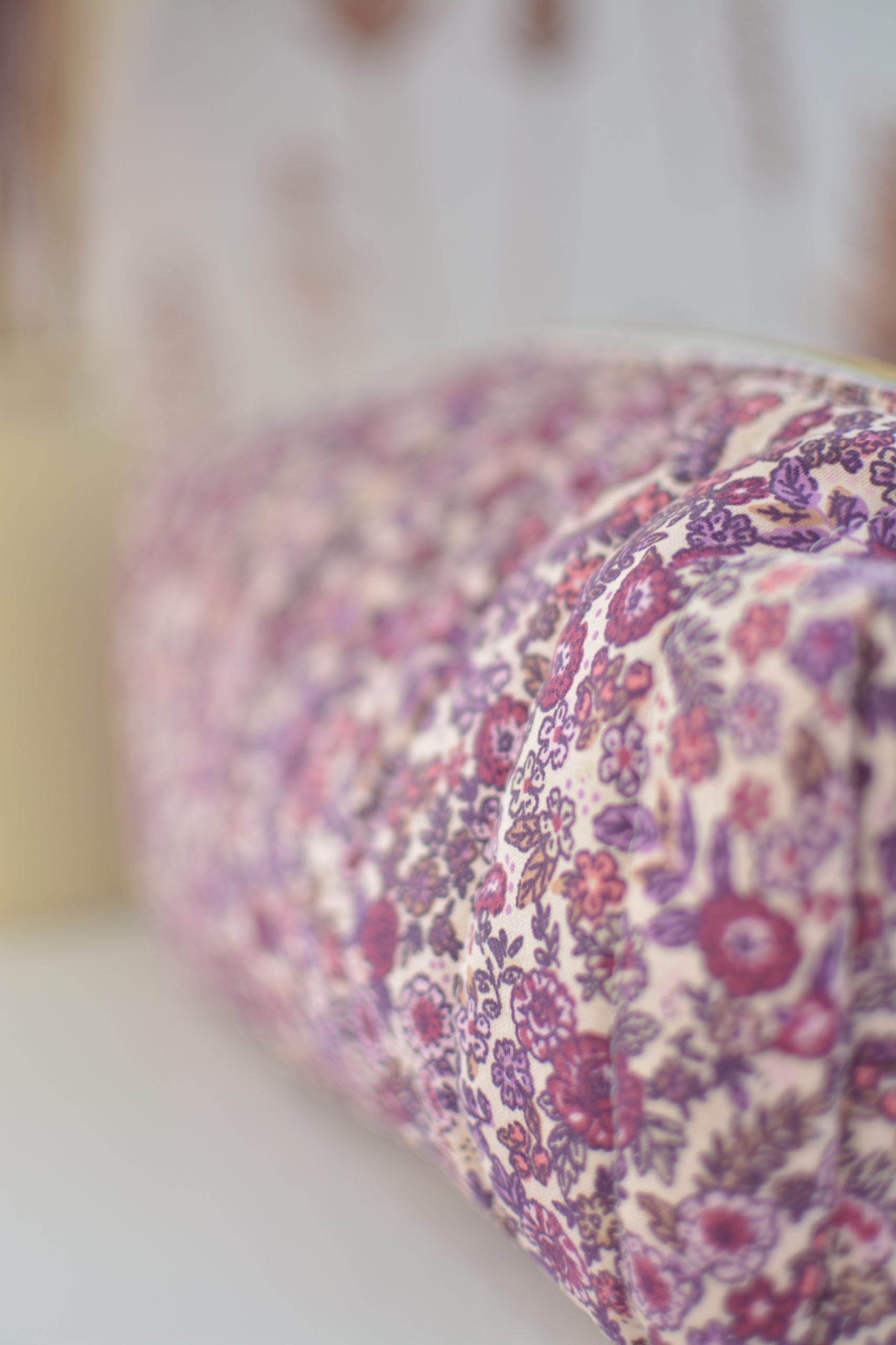 Trousse de toilette matelassée Louise Fleurs violettes – Image 3