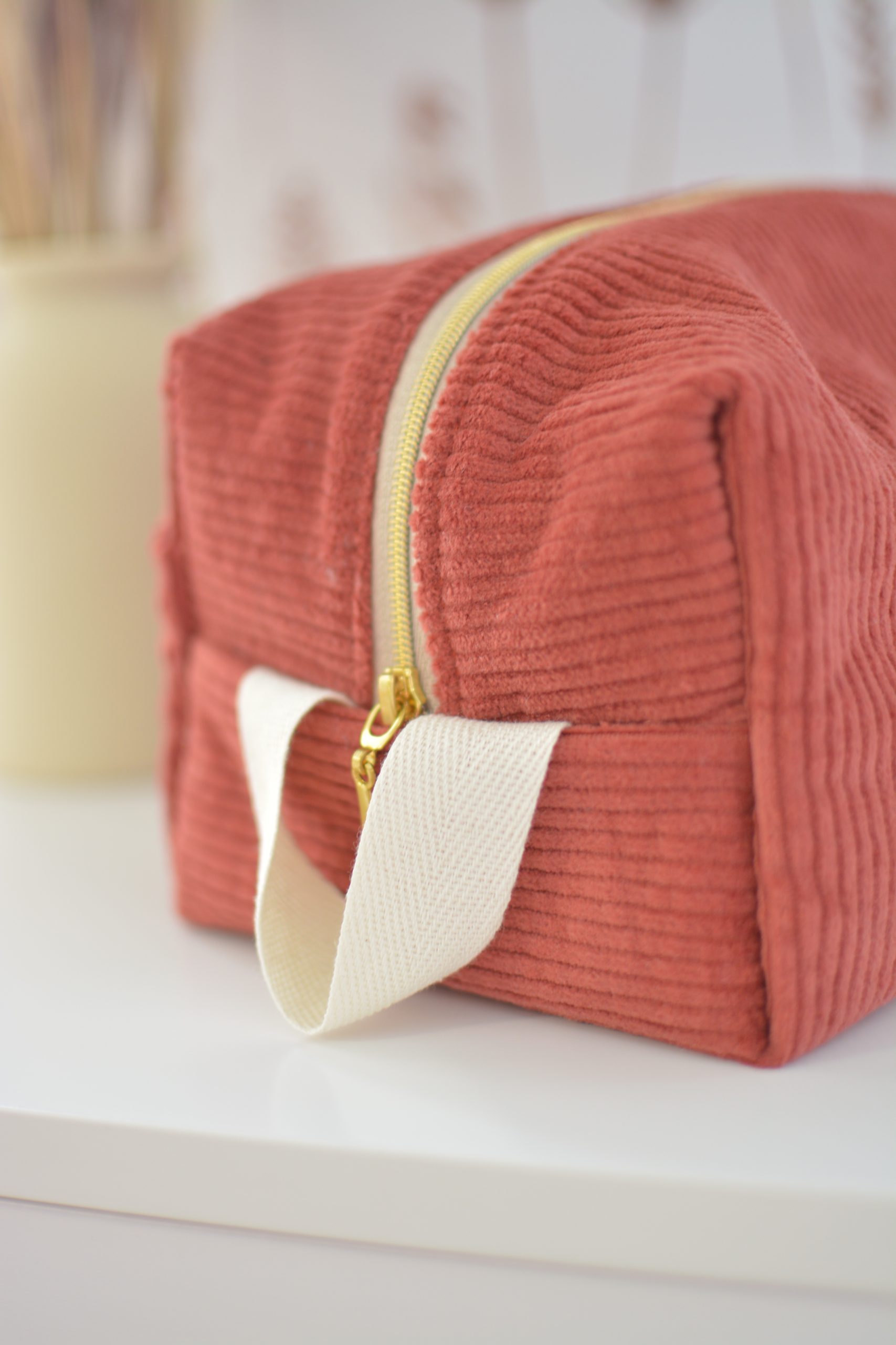 Trousse de toilette Louise Velours brique – Image 3