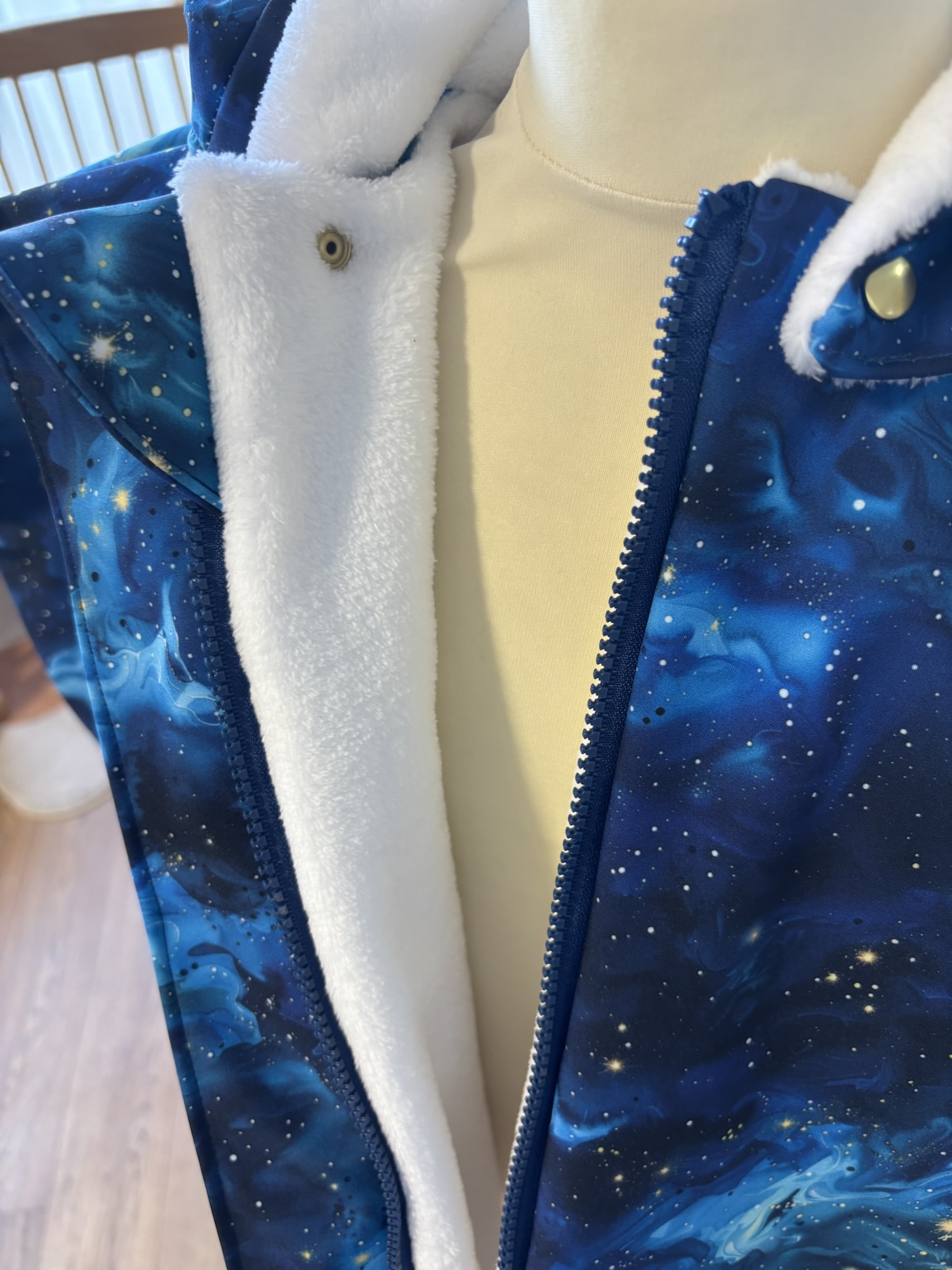 Poncho imperméable évolutif 12-36 mois ou 0-36 mois Galaxie doudou renard – Image 4