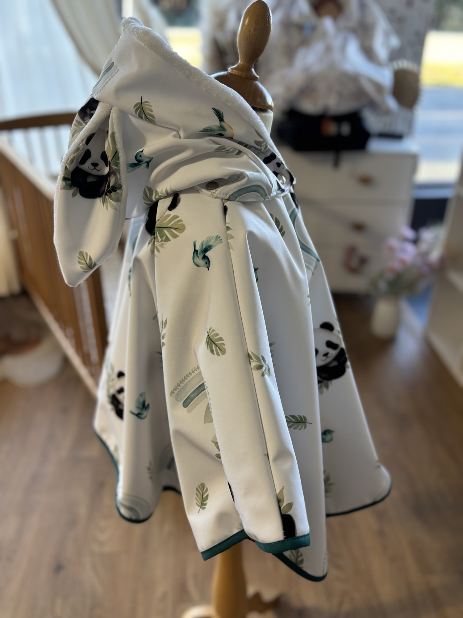 Poncho IMPERMEABLE Ultra évolutif 0-8 ans 4-en-1 Panda doudou lapin – Image 3