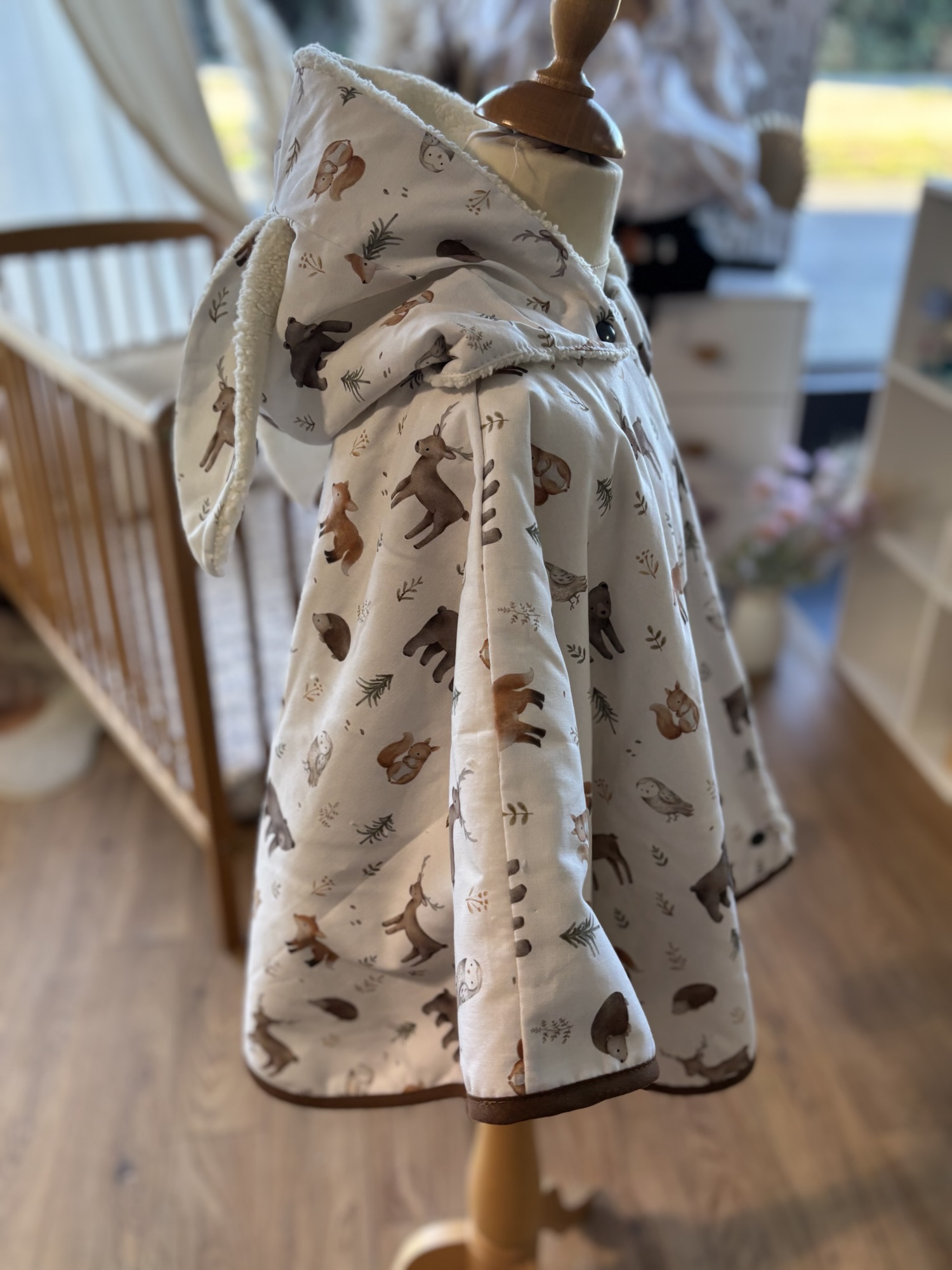 Poncho coton Ultra évolutif 0-8 ans 4-en-1 Dans les bois sherpa oreilles lapin – Image 3