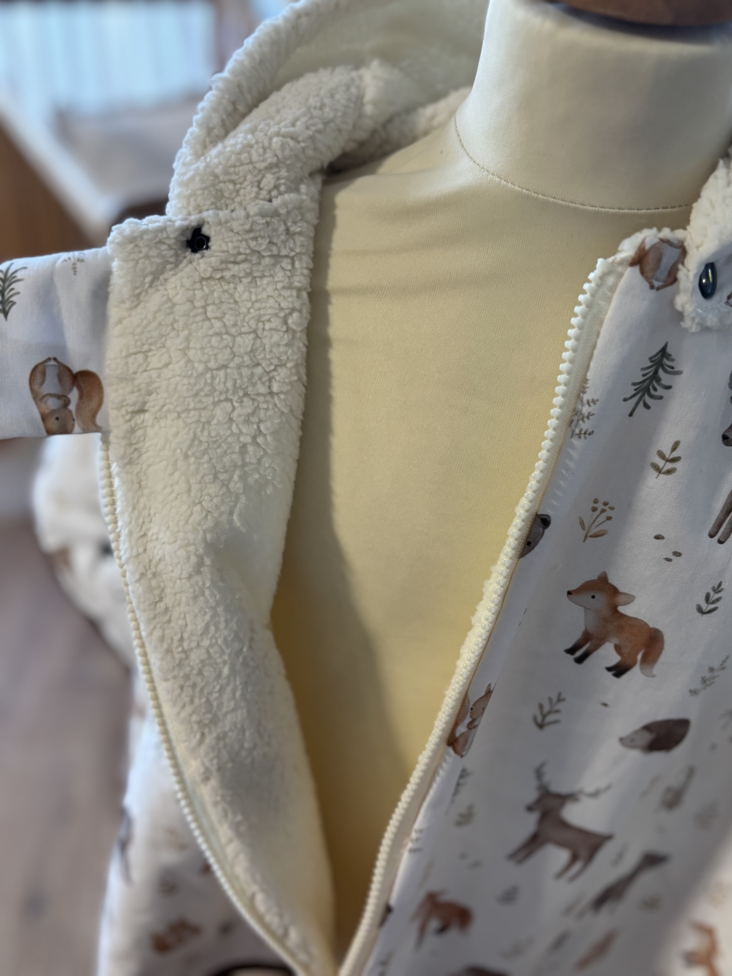 Poncho coton Ultra évolutif 0-8 ans 4-en-1 Dans les bois sherpa oreilles lapin – Image 4