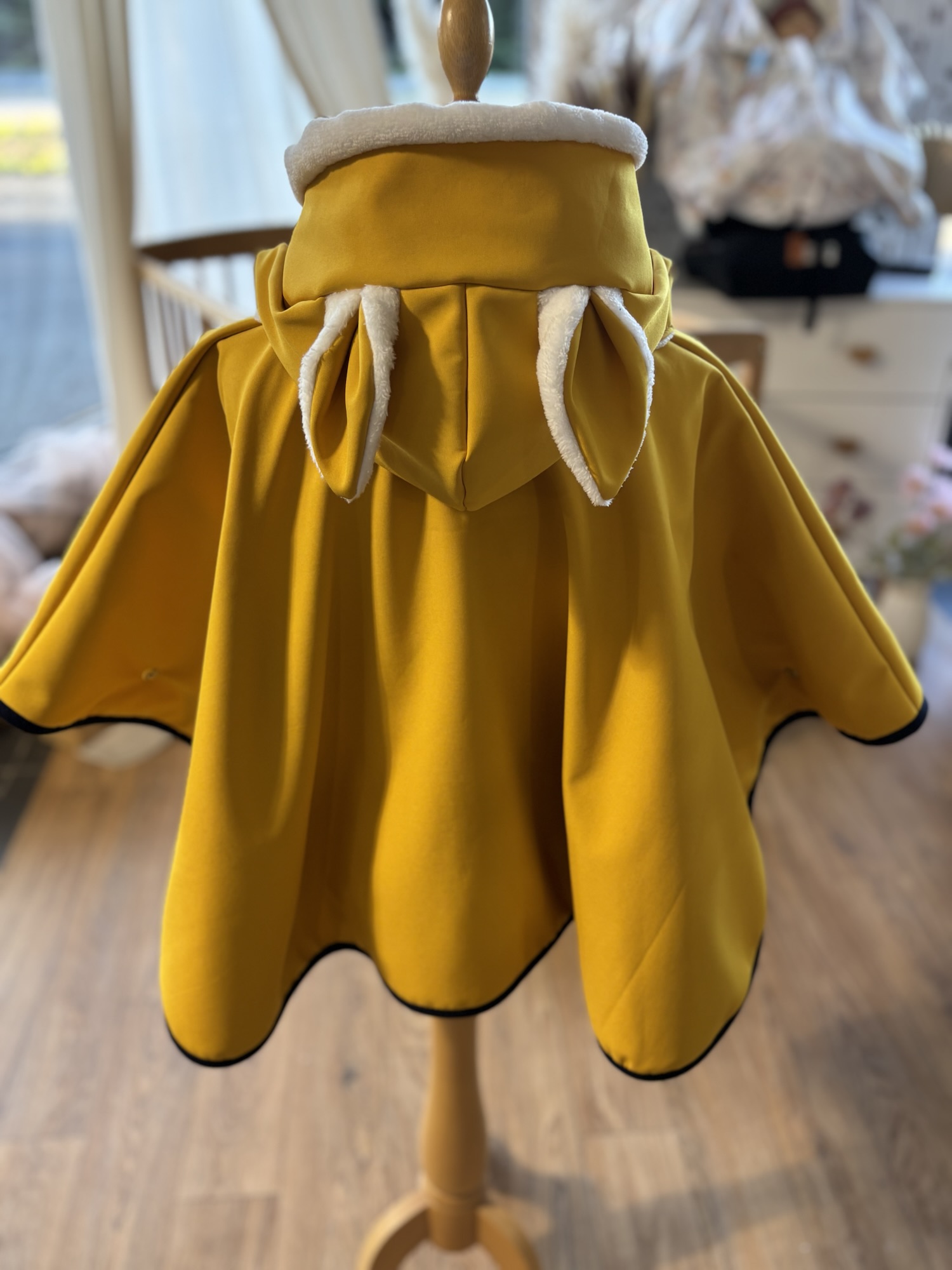 Poncho IMPERMEABLE Ultra évolutif 0-8 ans 4-en-1 Moutarde doudou renard