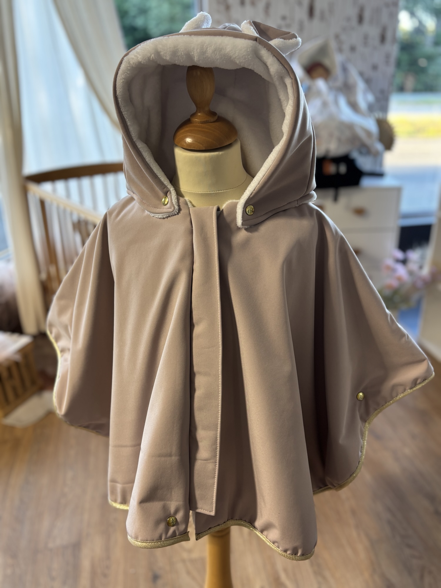 Poncho IMPERMEABLE Ultra évolutif 0-8 ans 4-en-1 Vieux rose doudou oreilles ourson – Image 2