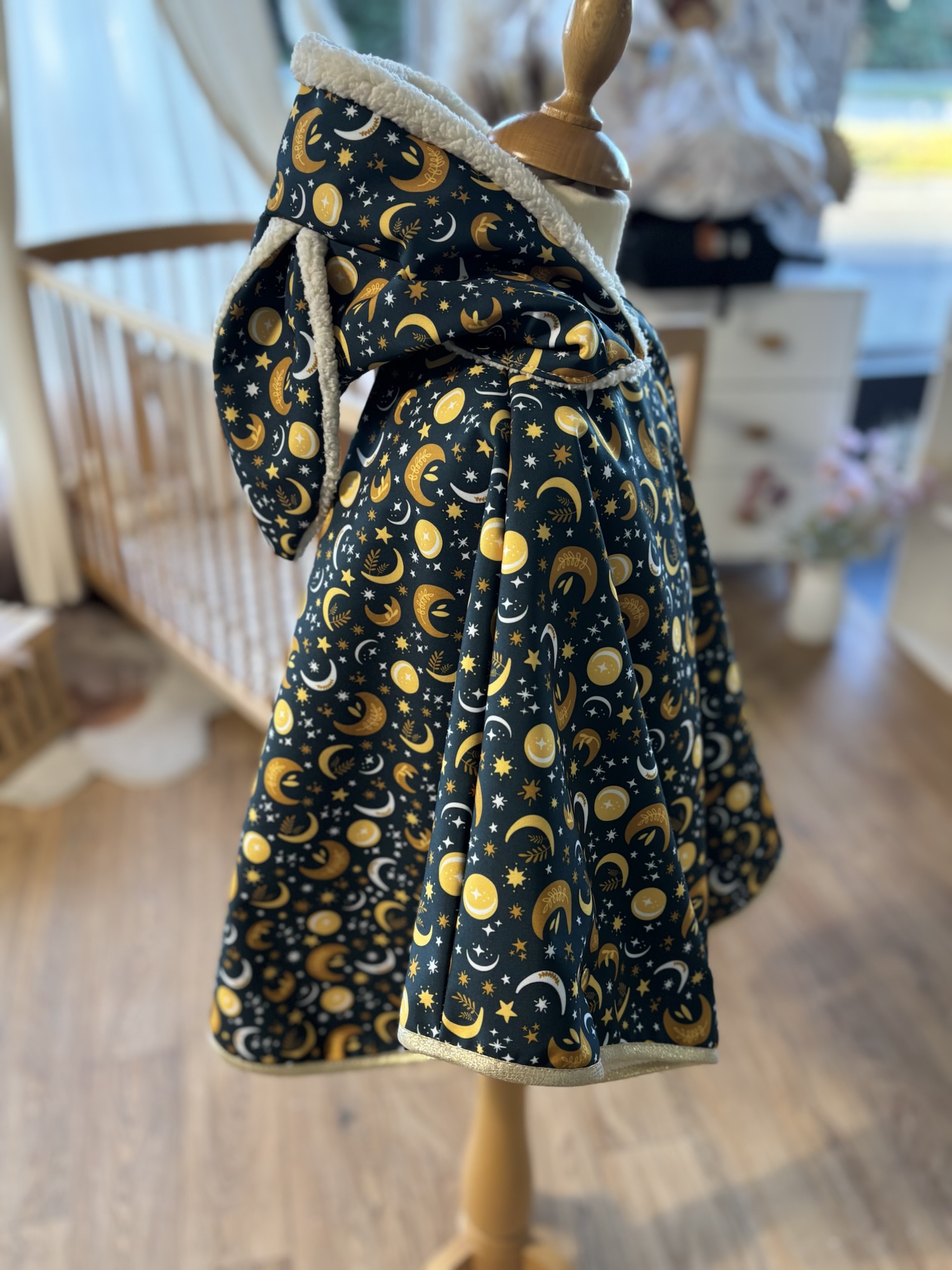 Poncho IMPERMEABLE Ultra évolutif 0-8 ans 4-en-1 Luna sherpa oreilles lapin – Image 3